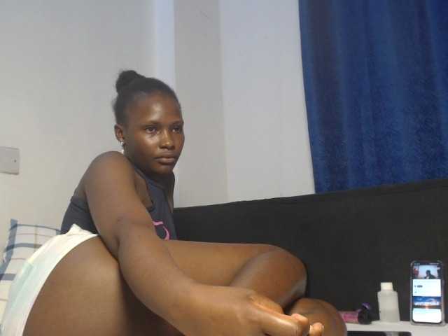 Oliviablue live cam