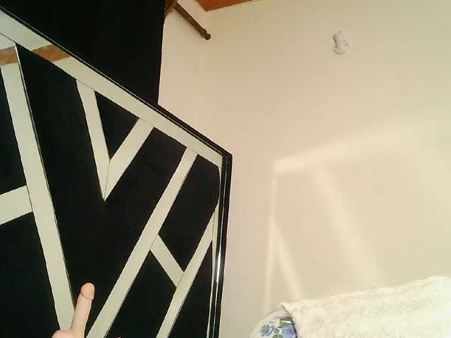 Oliviablue live cam on BongaCams