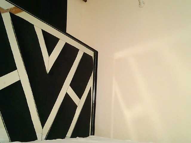 Oliviablue live cam on BongaCams
