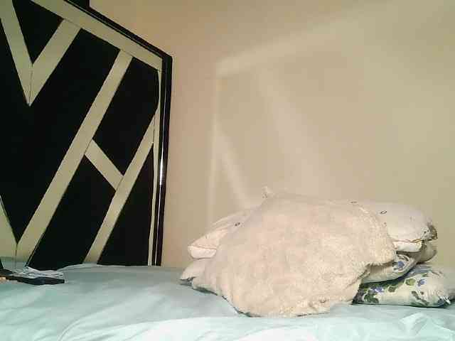 Oliviablue webcam