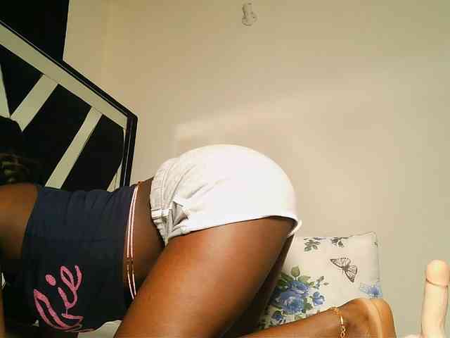 Oliviablue webcam