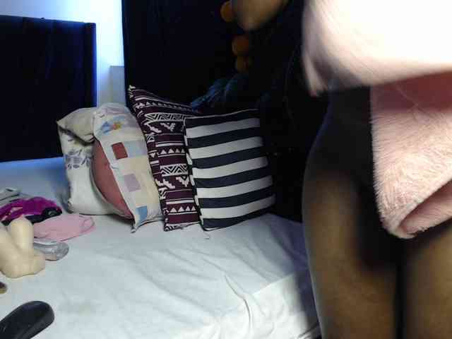 Oliviablue webcam