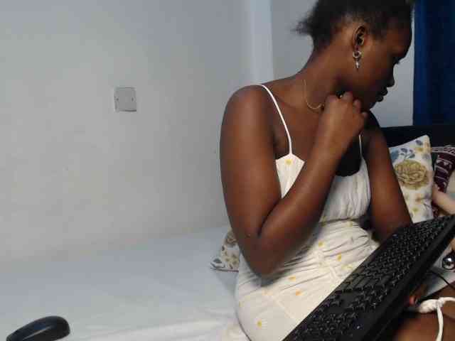 Oliviablue webcam