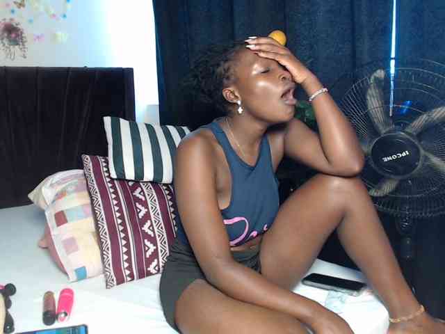 Oliviablue webcam