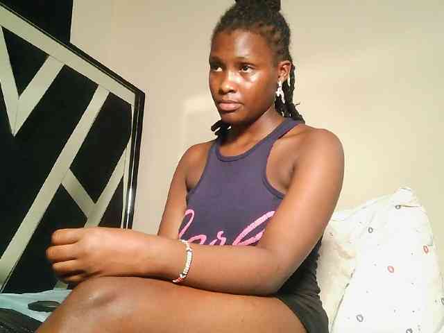 Oliviablue webcam
