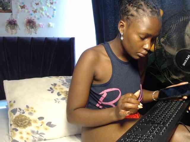 Oliviablue webcam