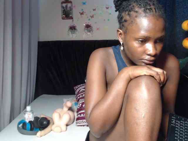 Oliviablue webcam