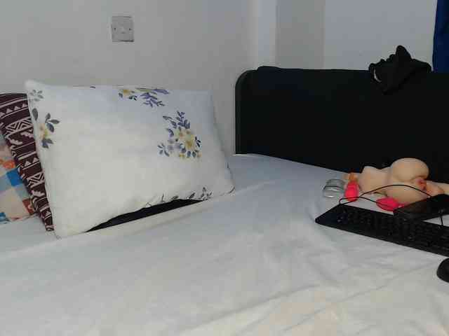 Oliviablue webcam