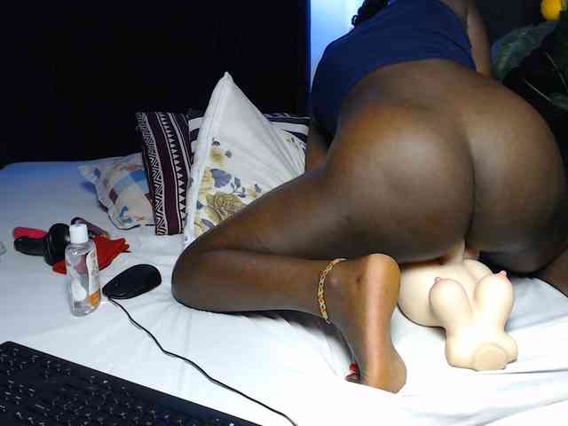 Oliviablue webcam