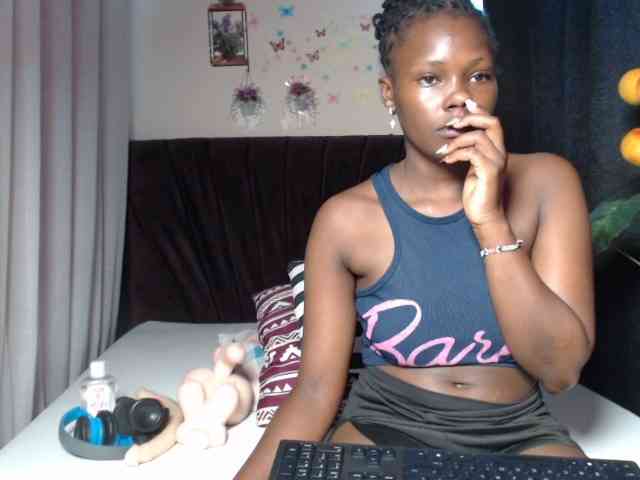 Oliviablue webcam