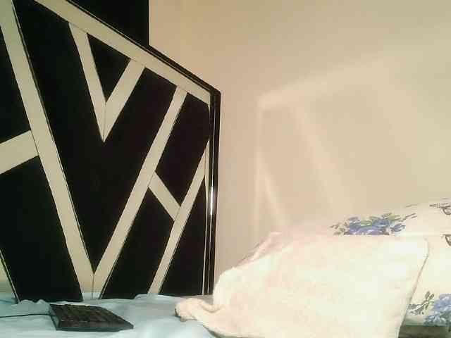 Oliviablue webcam