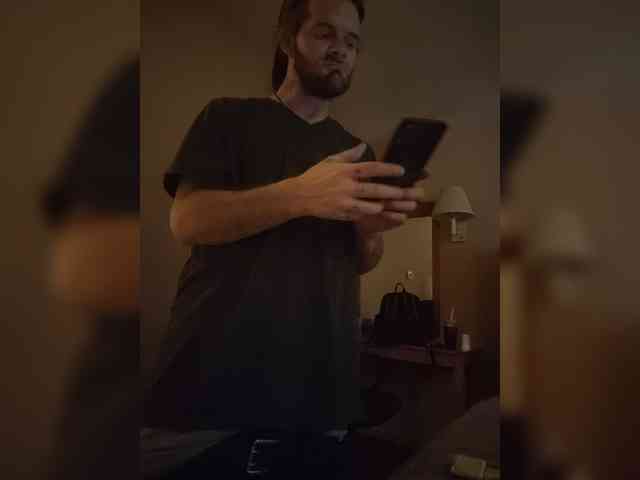 Datguy0126 Sex Cam Show