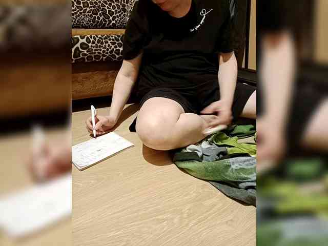 MikkiMorfin686 webcam