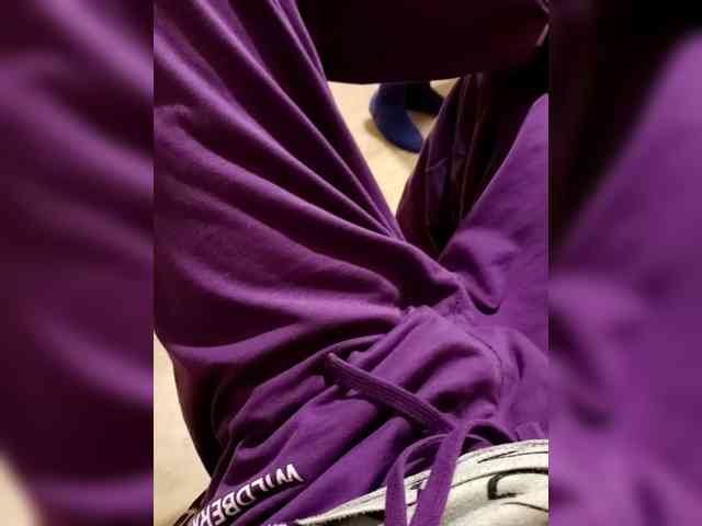 MikkiMorfin686 webcam