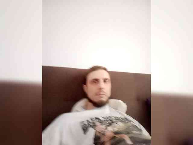 Модель: MikkiMorfin686