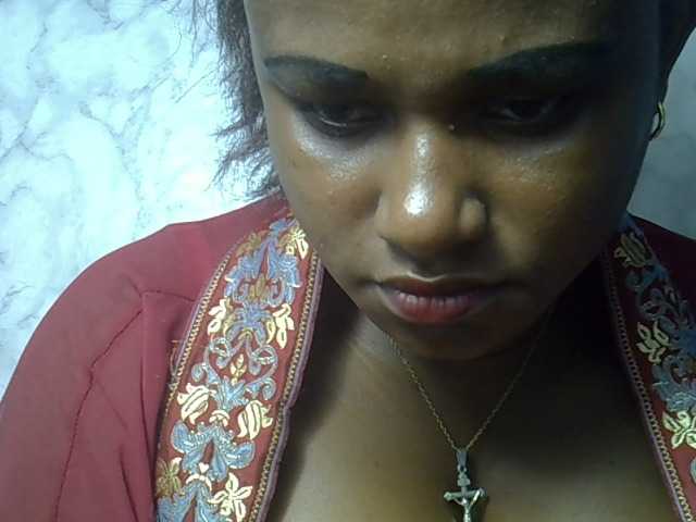 Angelahot123 live cam on BongaCams