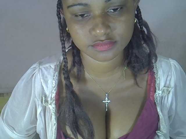 Angelahot123 live cam on BongaCams