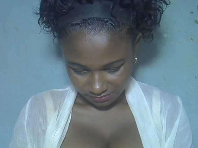 Angelahot123 live cam preview