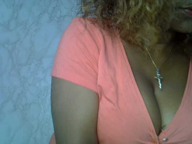 Angelahot123 live webcam show