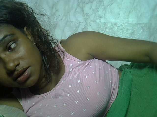 Angelahot123 live cam on BongaCams