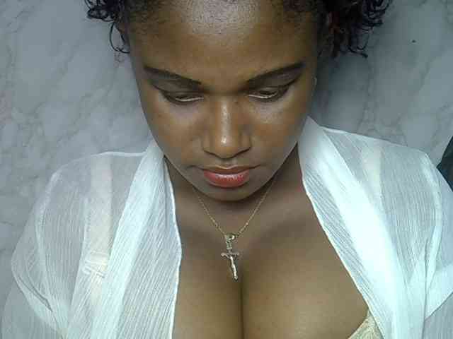 Angelahot123 webcam