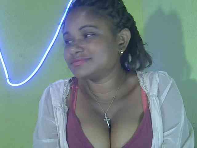 Angelahot123 webcam