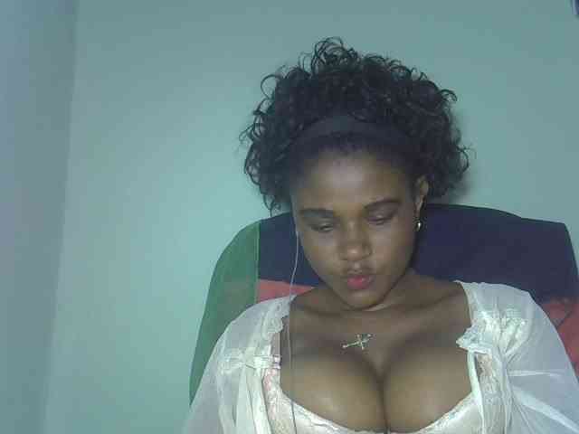 Angelahot123 webcam