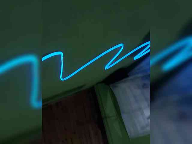 Angelahot123 webcam