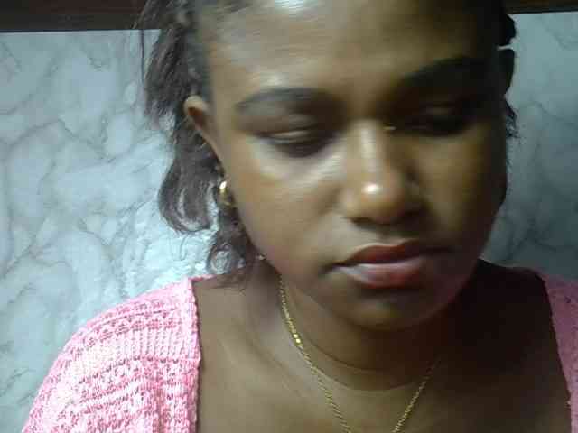 Angelahot123 webcam