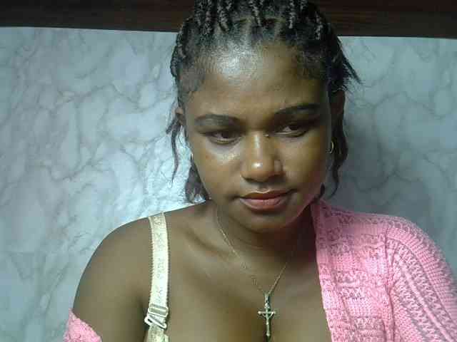 Angelahot123 webcam