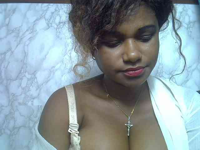 Angelahot123 webcam