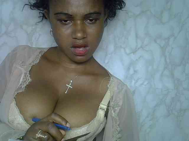 Angelahot123 webcam