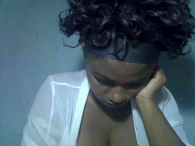 Angelahot123 webcam