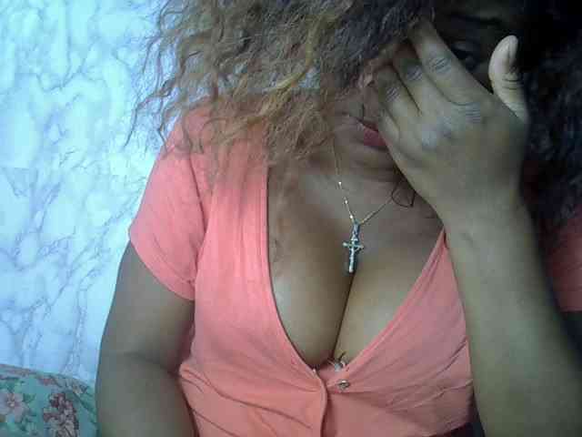 Angelahot123 webcam