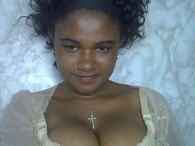 Angelahot123 webcam