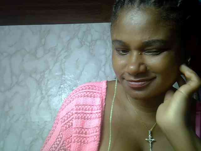 Modèle: Angelahot123