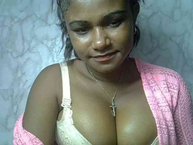 Angelahot123 webcam