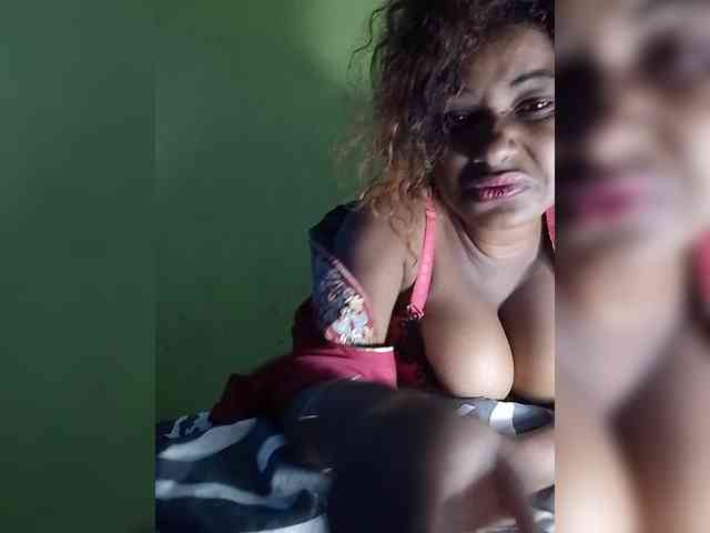 Angelahot123 webcam