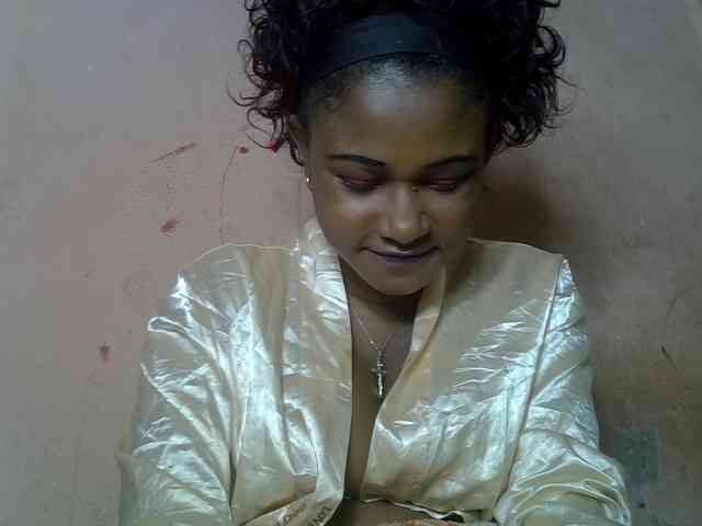 Angelahot123 webcam