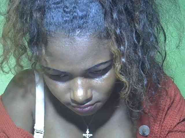 Angelahot123 webcam