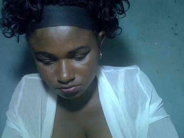 Angelahot123 webcam