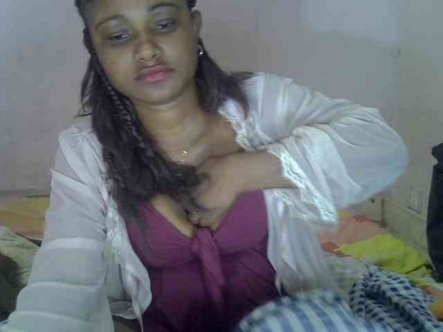 Angelahot123 webcam