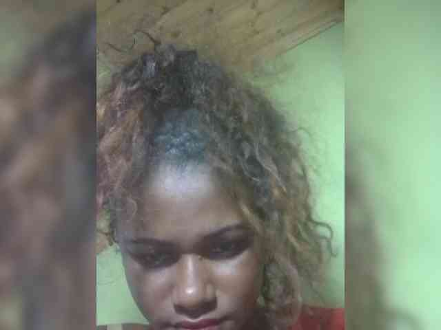 Angelahot123 webcam