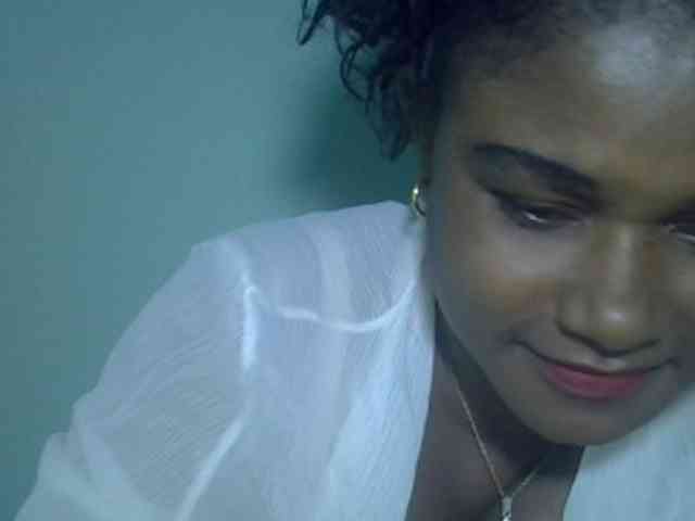 Angelahot123 webcam