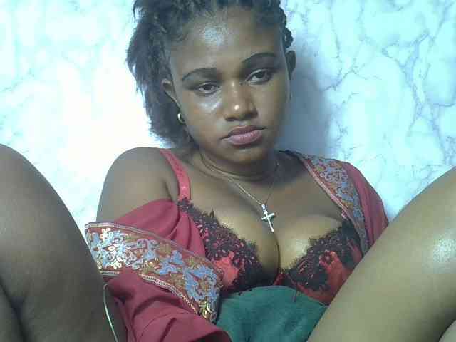 Angelahot123 webcam