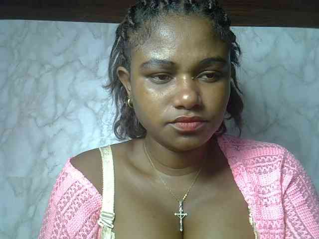 Angelahot123 webcam