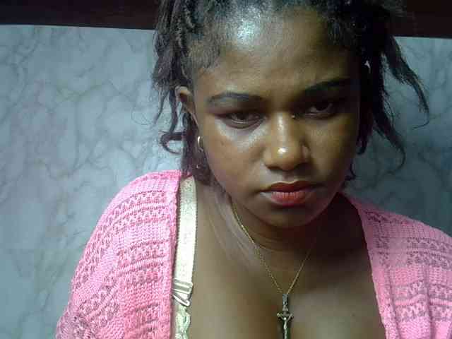 Angelahot123 webcam