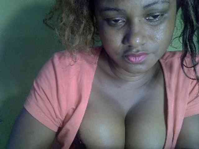 Angelahot123 webcam