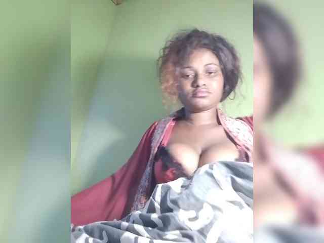 Angelahot123 webcam