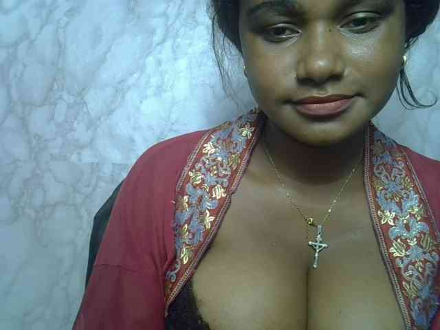 Angelahot123 webcam